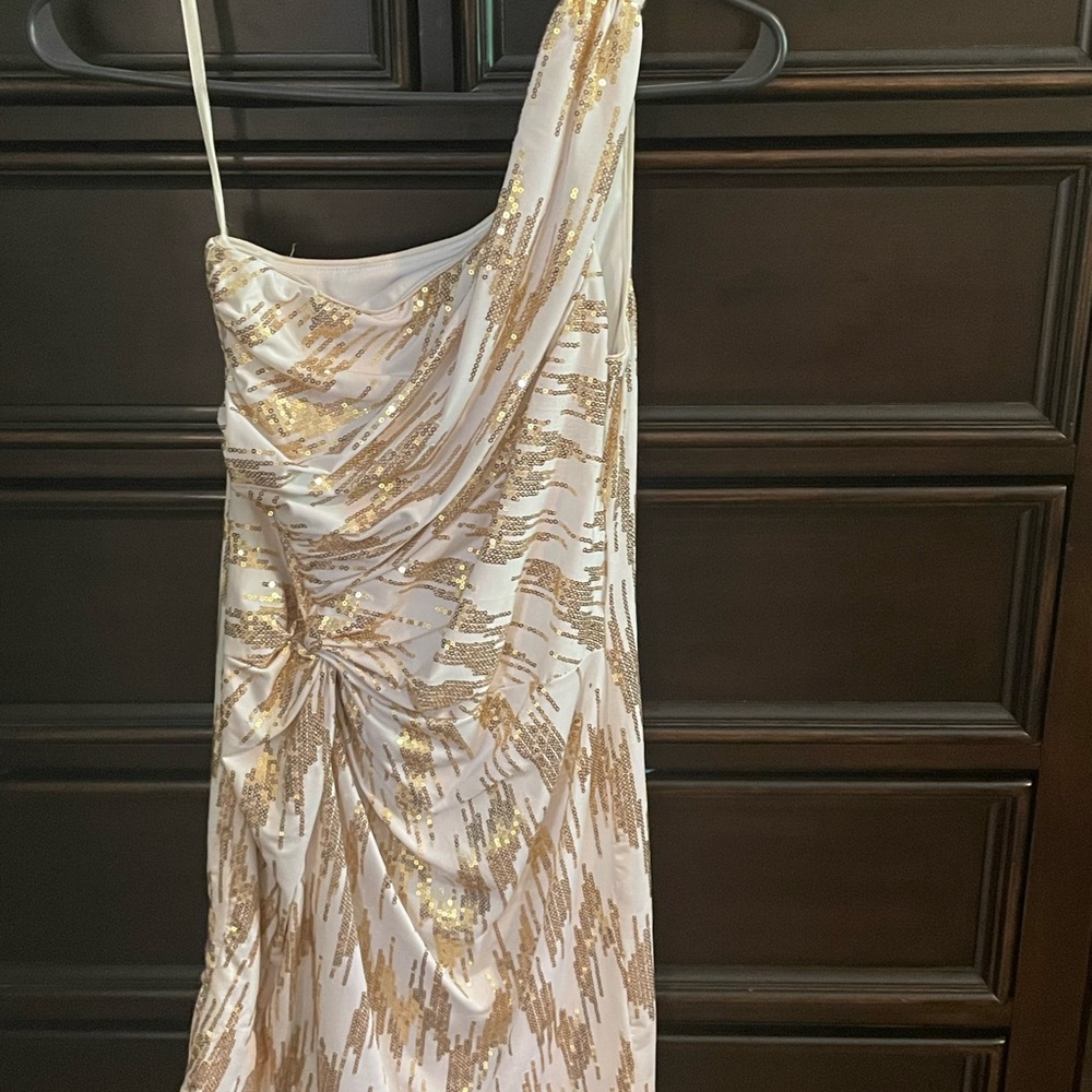 Wish White and Gold Sequins One Shoulder Sheath Dress Cocktail